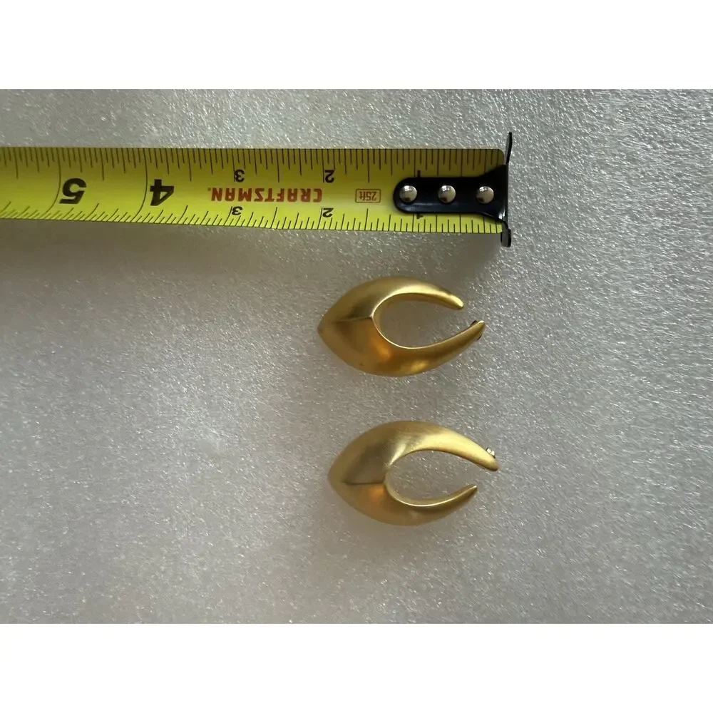 VTG Givenchy satin gold-tone open teardrop Pierced